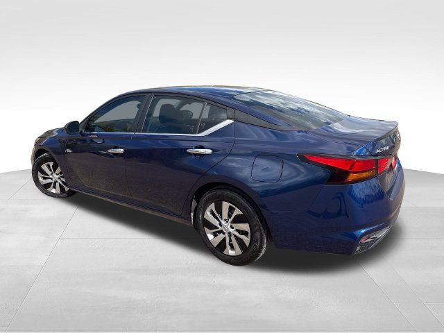 Certified 2022 Nissan Altima 2.5 S FWD image 6