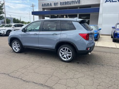 Used 2025 Honda Passport EX-L image 8
