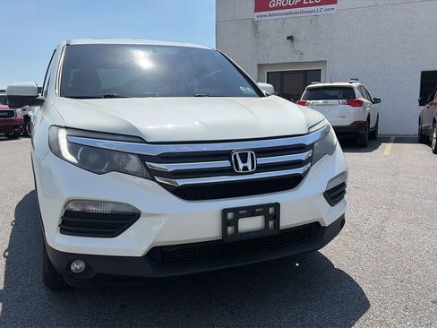 Used 2017 Honda Pilot EX-L image 3