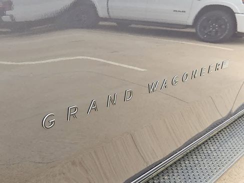 New 2026 Jeep Grand Wagoneer Limited AWD/4WD image 13