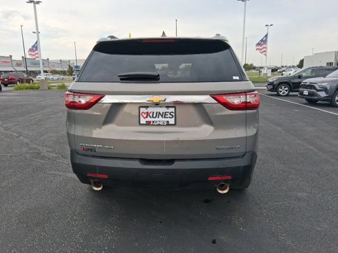 Used 2019 Chevrolet Traverse LT w/ LPO, Cargo Package AWD/4WD image 8