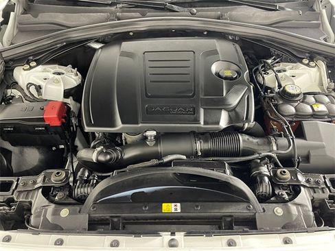 Used 2020 Jaguar F-PACE Prestige image 21