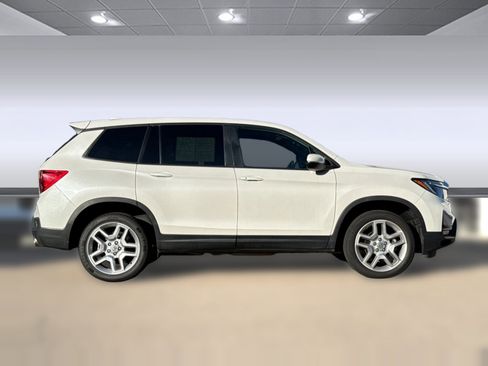 Used 2024 Honda Passport EX-L image 7