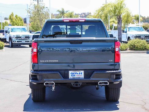 Used 2026 Chevrolet Silverado 1500 LT Trail Boss w/ Safety Package AWD/4WD image 5