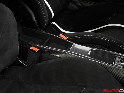 Used 2020 Ferrari 488 Pista Coupe image 44