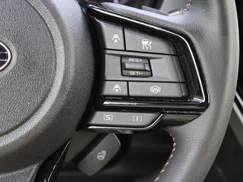 Used 2025 Subaru Forester Touring AWD/4WD image 27