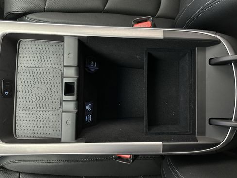 Certified 2026 Genesis GV70 2.5T Select image 21