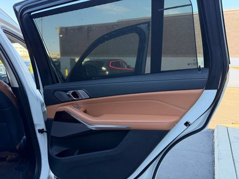 Used 2026 BMW X7 xDrive40i AWD/4WD image 15