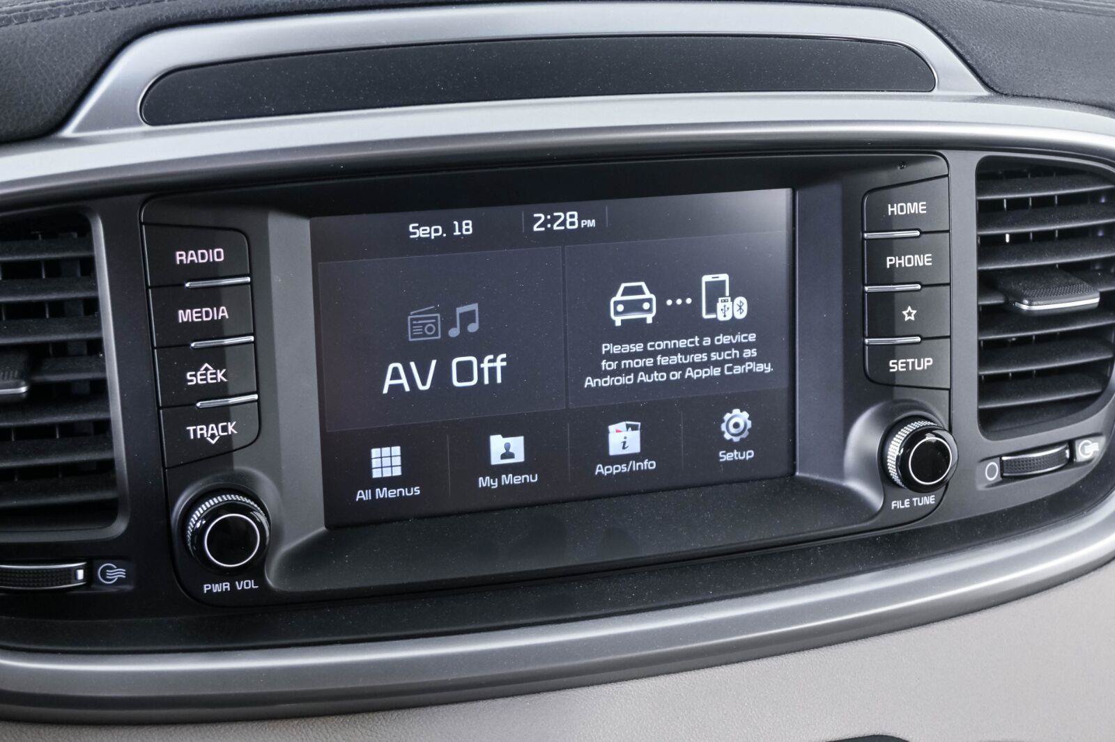 Used 2019 Kia Sorento FWD image 13