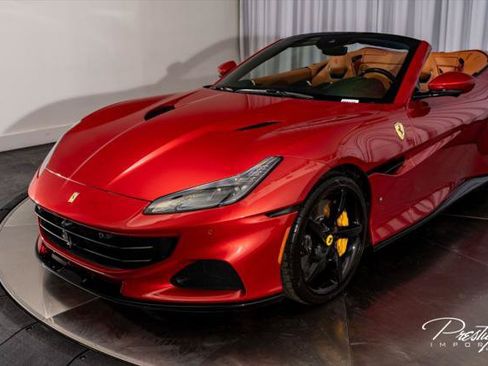 Used 2022 Ferrari Portofino M RWD image 13