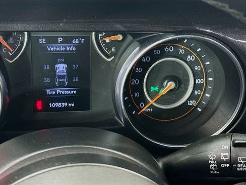 Used 2020 Jeep Wrangler Unlimited Sport AWD/4WD image 12