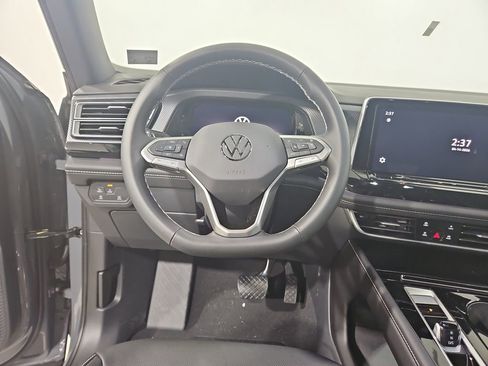 New 2026 Volkswagen Atlas Cross Sport SEL AWD/4WD image 13
