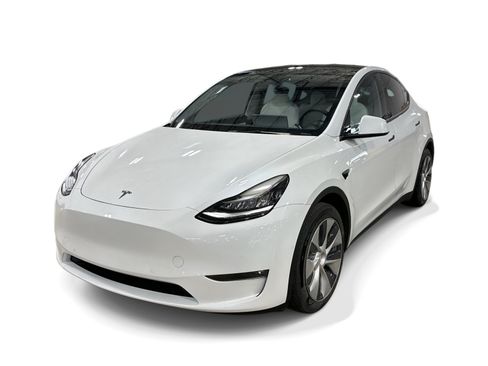 Certified 2022 Tesla Model Y Long Range AWD/4WD image 14