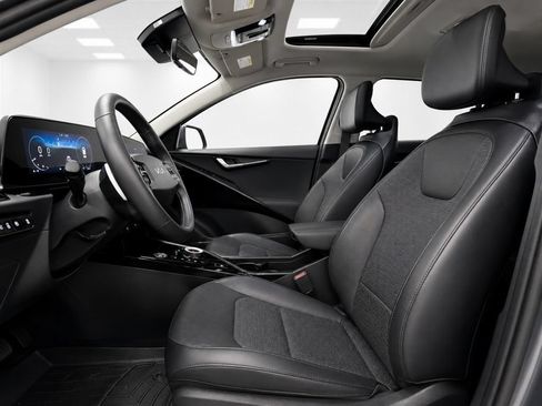 Used 2023 Kia Niro Wave w/ Wave Preserve Package FWD image 14