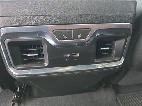 Used 2023 GMC Sierra 1500 Denali Ultimate AWD/4WD image 16