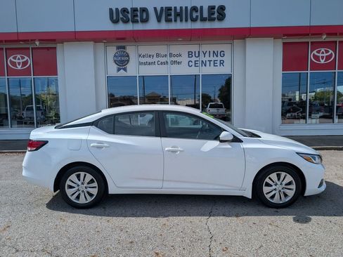 Used 2022 Nissan Sentra S FWD image 8