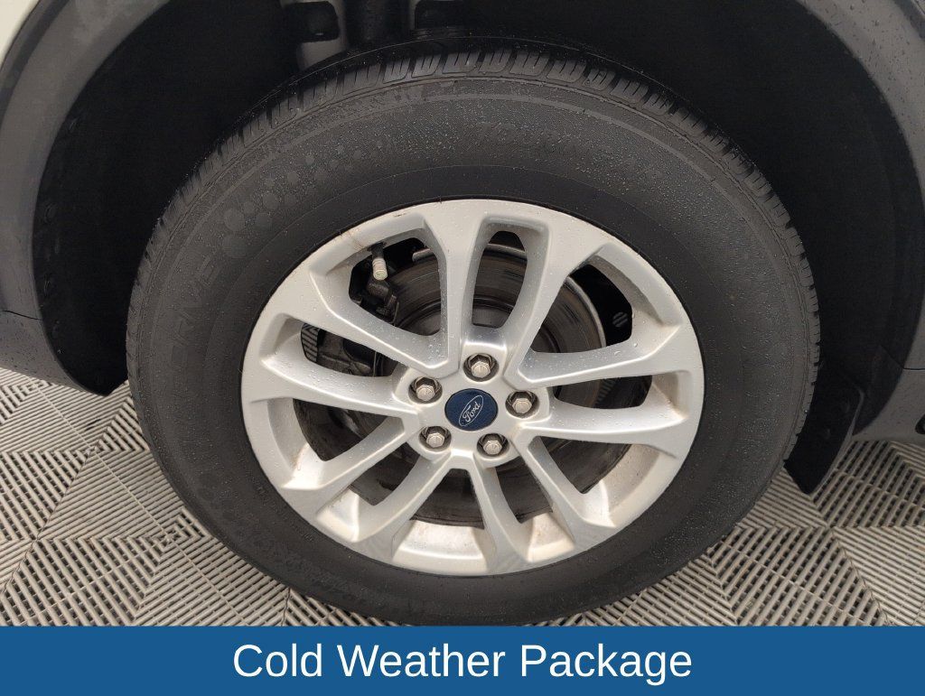 Used 2022 Ford Escape SE w/ Convenience Package FWD image 18