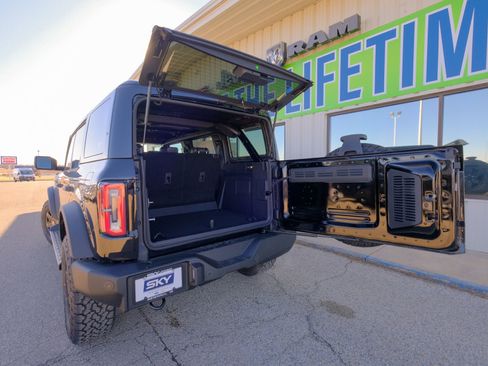 New 2025 Ford Bronco Outer Banks image 24