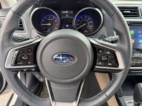 Used 2019 Subaru Outback 2.5i Limited AWD/4WD image 25