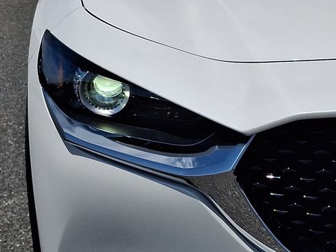 Certified 2025 MAZDA CX-30 AWD 2.5 S w/ Preferred Package image 9