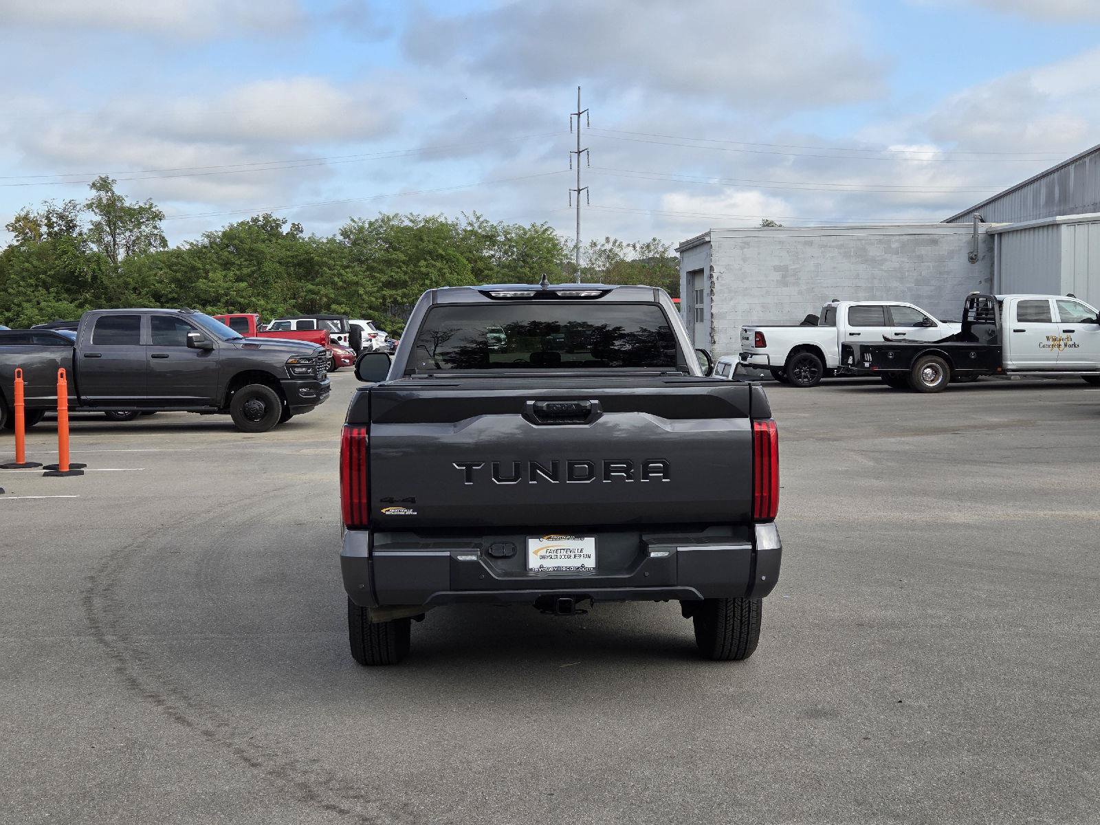 Used 2024 Toyota Tundra SR5 w/ SR5 Convenience Package AWD/4WD image 4