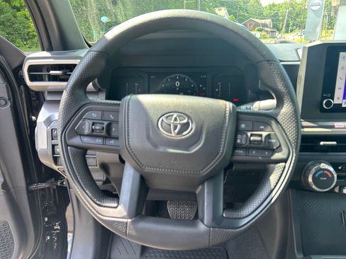 New 2026 Toyota Tacoma SR5 AWD/4WD image 22