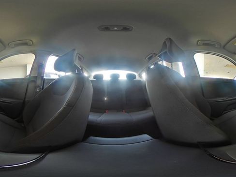 Used 2026 Kia K4 FWD image 40