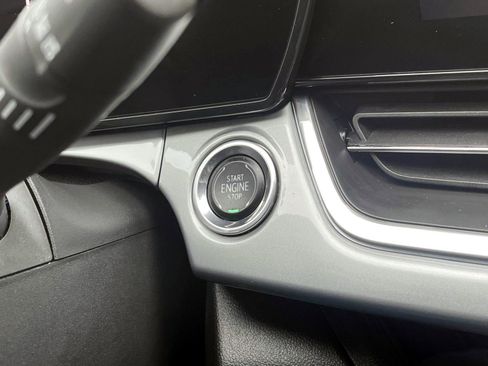 Certified 2024 Chevrolet Trax LT image 28