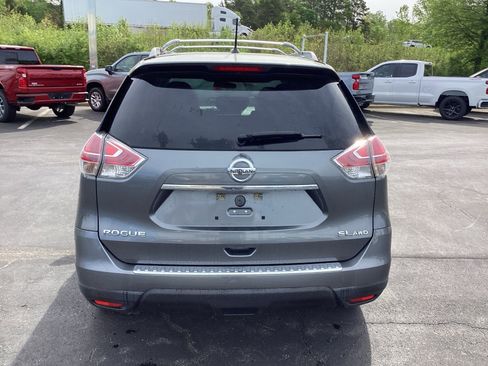 Used 2016 Nissan Rogue SL w/ SL Premium Package image 3