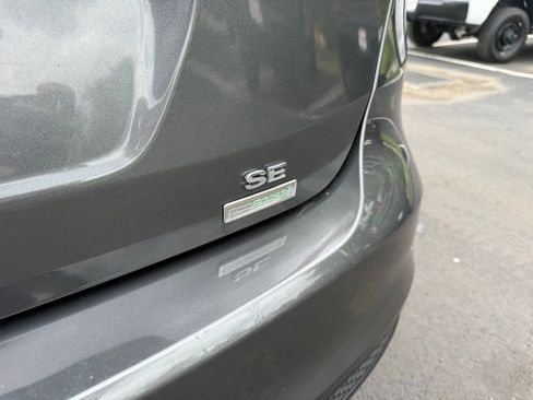 Used 2017 Ford Focus SE FWD image 37