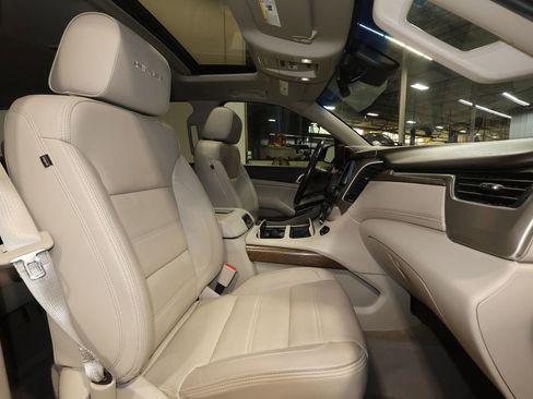 Used 2019 GMC Yukon Denali w/ Open Road Package image 19