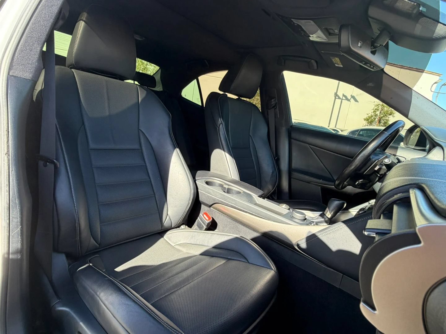 Used 2018 Lexus IS 300 F Sport RWD image 21