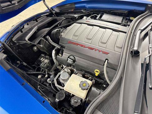 Used 2015 Chevrolet Corvette Stingray Coupe w/ 3LT Preferred Equipment Group RWD image 29