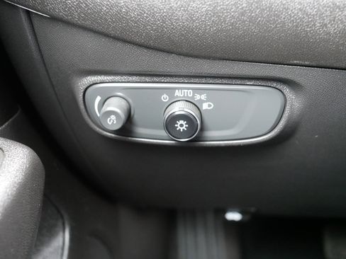 Used 2024 Chevrolet Equinox LT w/ LPO, Floor Liner Package image 26