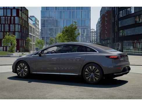 Used 2024 Mercedes-Benz EQE 350+ 4MATIC Sedan image 31