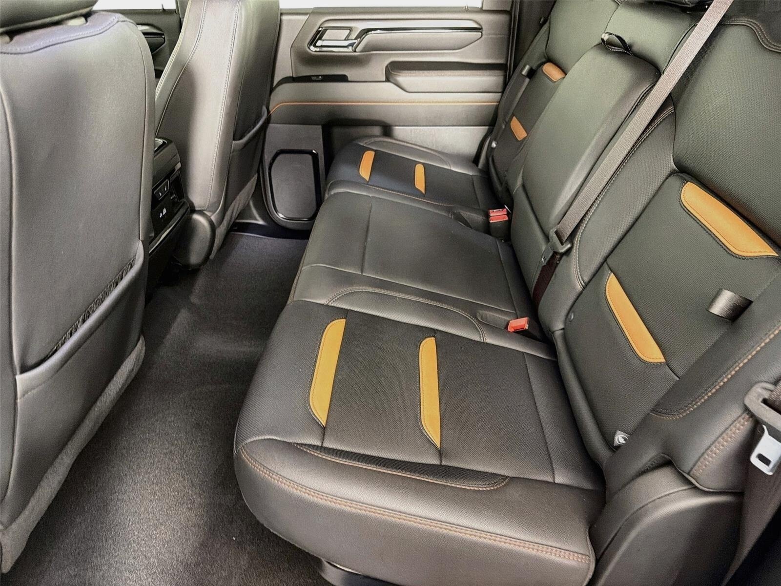 Certified 2024 GMC Sierra 2500 AT4 w/ Max Trailering Package AWD/4WD image 23