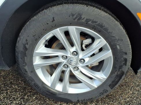 Used 2024 Buick Envista Preferred w/ Convenience I Package image 20