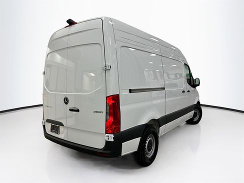 New 2025 Mercedes-Benz Sprinter 2500 image 8
