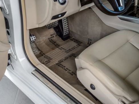 Used 2016 Mercedes-Benz E 350 Sedan w/ Premium Package image 42