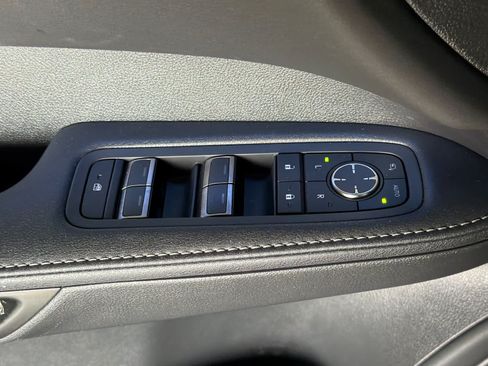 Certified 2025 Lexus RX 450h AWD w/ Luxury Package image 13
