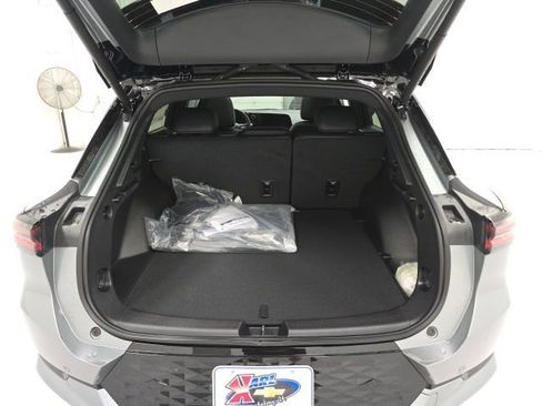 New 2026 Chevrolet Equinox EV RS image 25