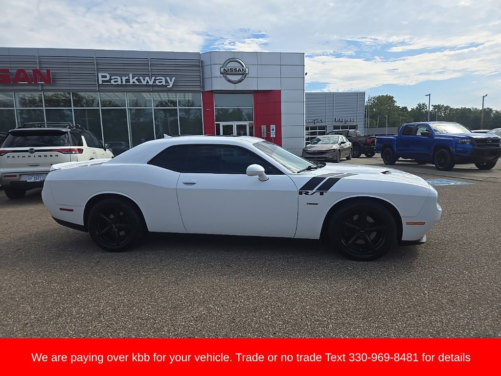 Used 2018 Dodge Challenger R/T Plus RWD image 10