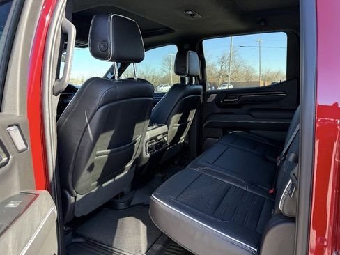 Used 2023 GMC Sierra 1500 AT4X image 23