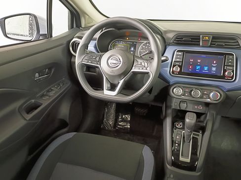 New 2025 Nissan Versa SV w/ Trunk Package image 30