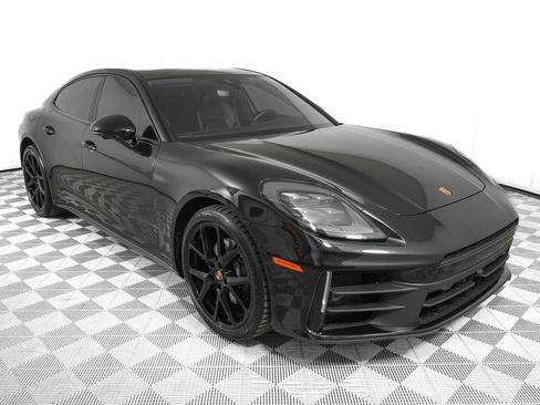 Used 2026 Porsche Panamera 4 AWD/4WD image 3