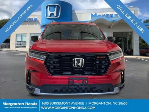 New 2025 Honda Pilot TrailSport image 12