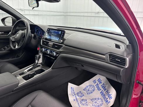 Used 2019 Honda Accord Sport image 35