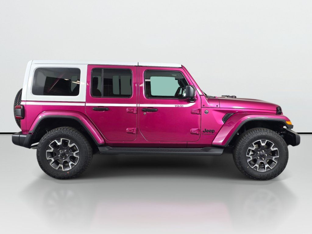 New 2026 Jeep Wrangler Unlimited Sahara w/ Whitecap Package AWD/4WD image 3