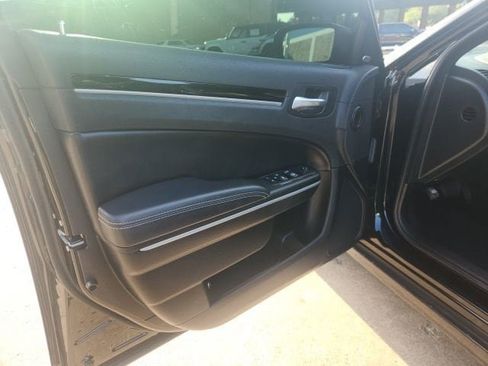 Used 2023 Chrysler 300 S image 13