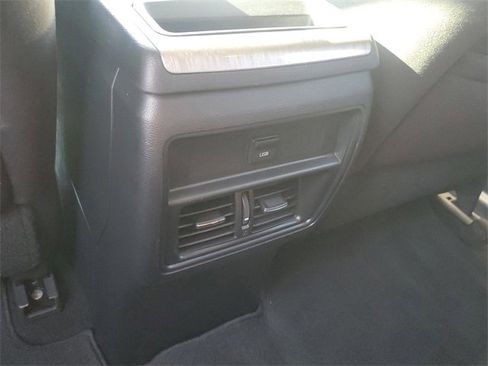 Used 2015 Nissan Murano SV image 12